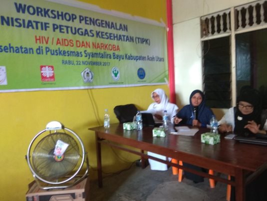 YPAP  MEMBERIKAN PELATIHAN TIPK KEPADA PETUGAS PUSKESMAS SYAMTALIRA BAYU